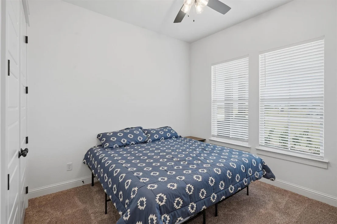 Photo of 6941 Eagle Creek Drive