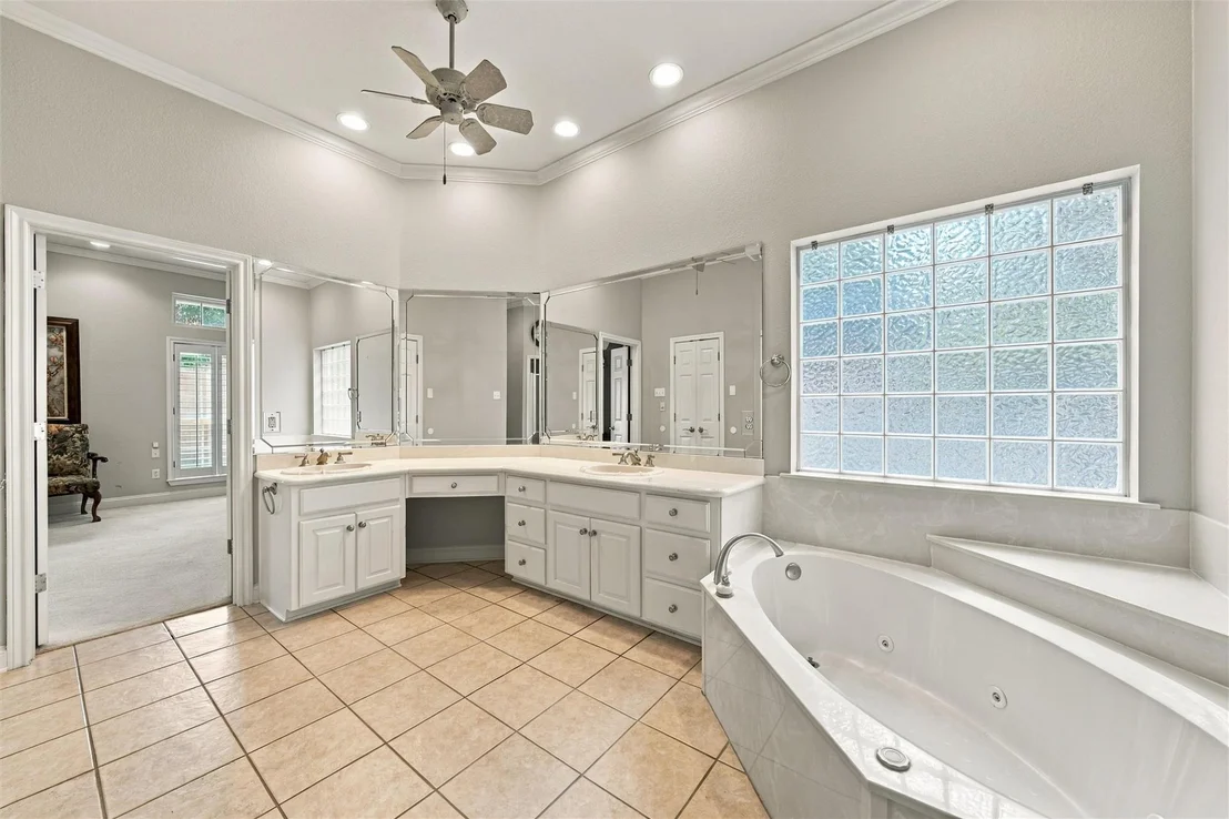 Photo of 7918 Old Mcgregor Road