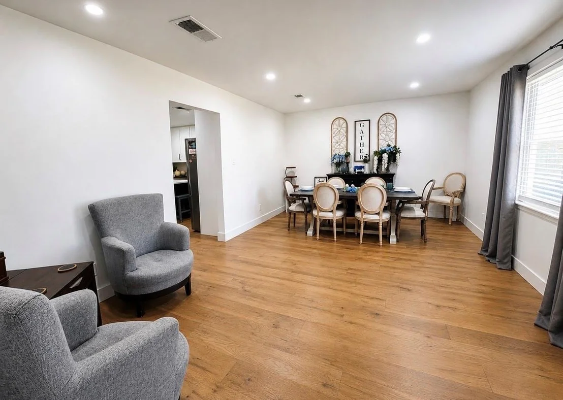 Photo of 1731 N Mockingbird Lane