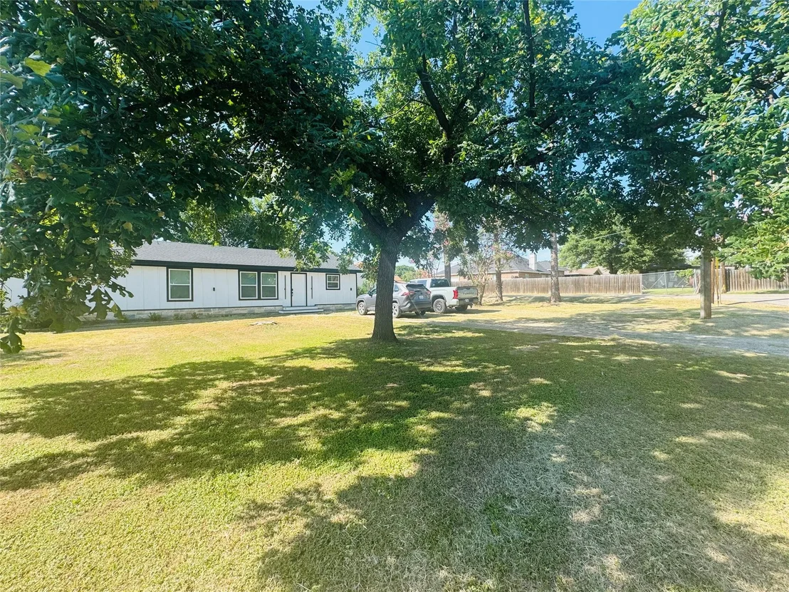 Photo of 3830 Colina Lane