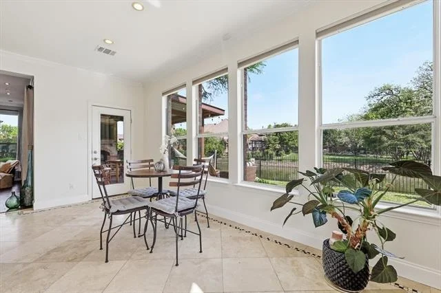 Photo of 1048 Basilwood Drive