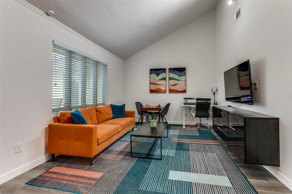 Photo of 2901 Regal Road