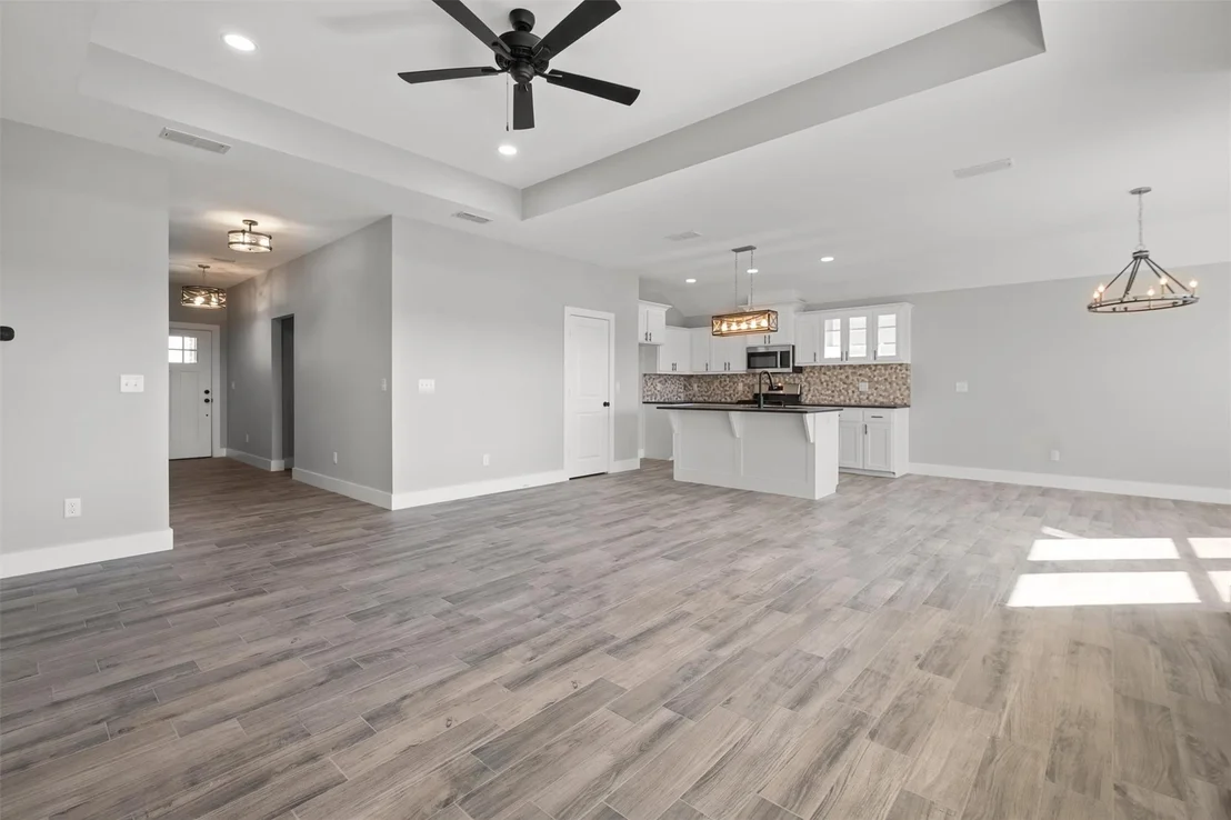 Photo of 16529 Crossing Circle