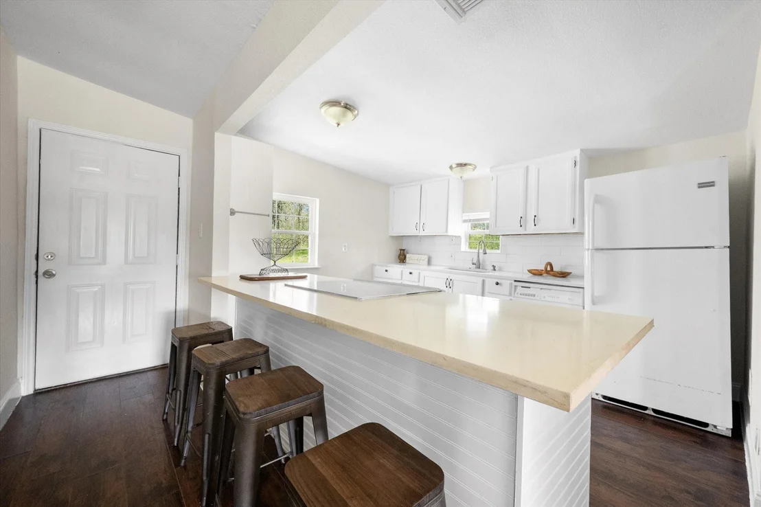 Photo of 508 Lois Circle