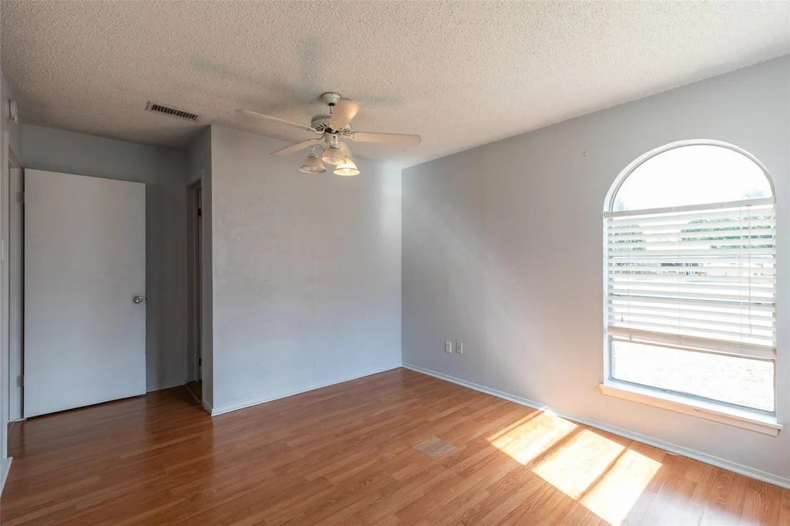 Photo of 1714 Locksley Court