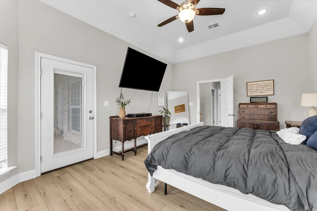 Photo of 370 Frederick Drive