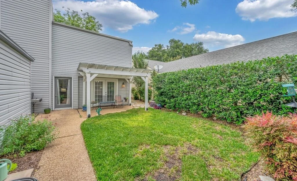 Photo of 3818 Westchester Drive