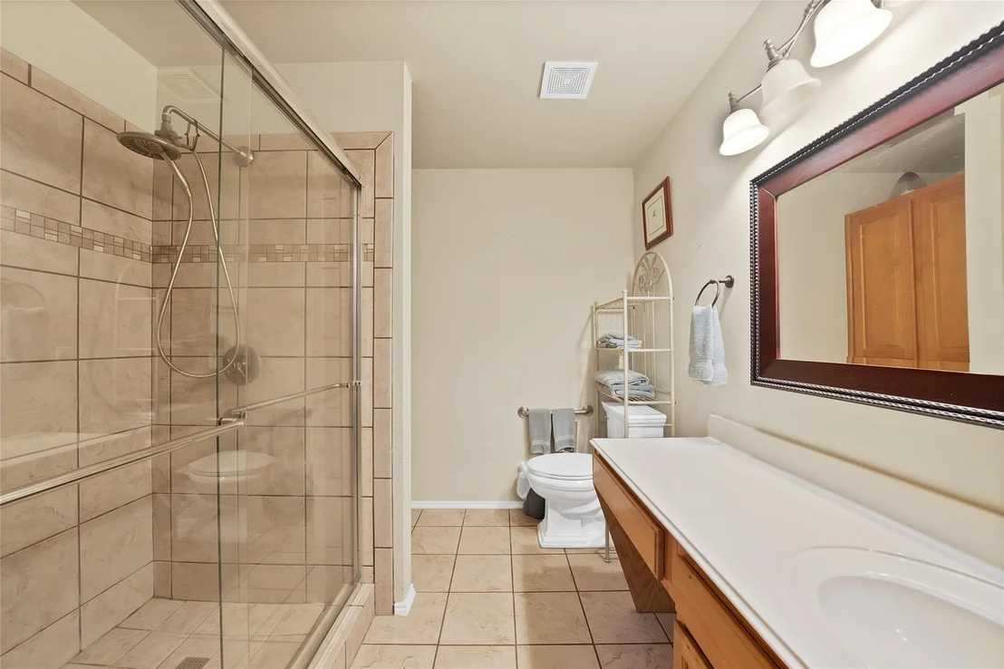 Photo of 112 Blackforest Road