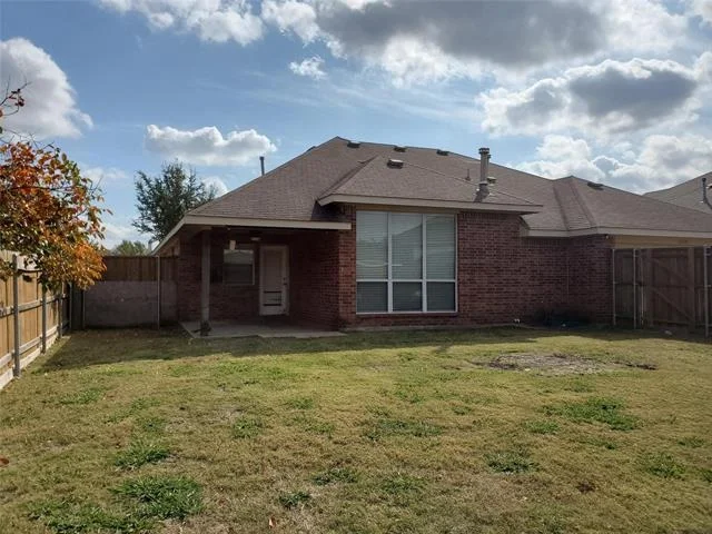 Photo of 3201 Silver Springs Way