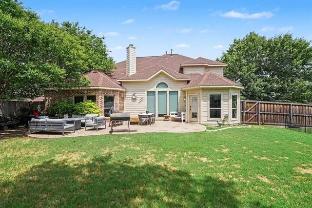 Photo of 5520 Champlain Drive