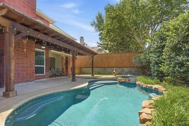 Photo of 1400 Winston Drive