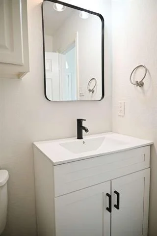 Photo of 1511 Oak Tree Road