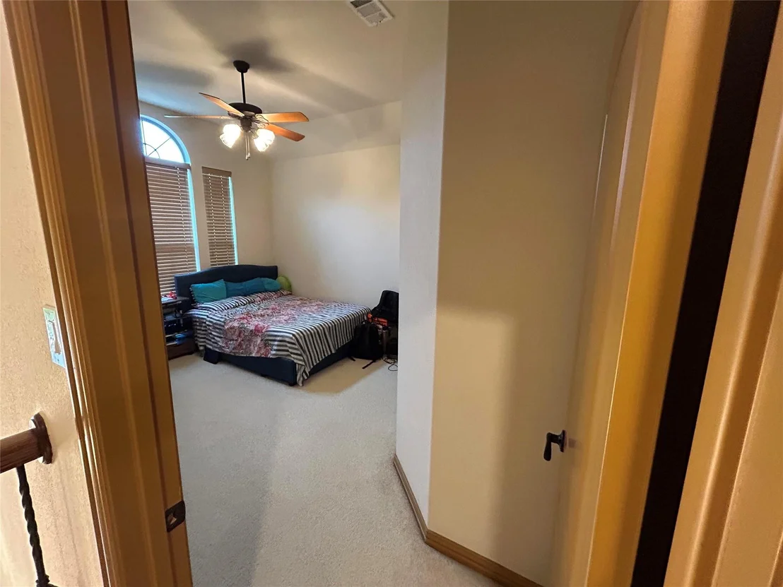 Photo of 2219 Longview Road