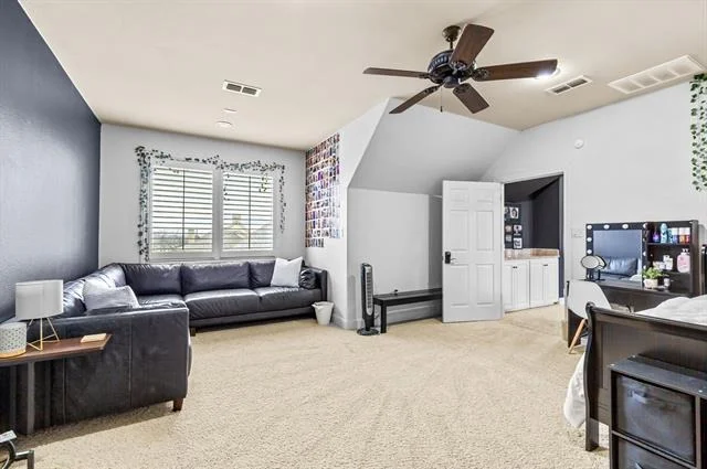 Photo of 4334 La Hacienda Drive