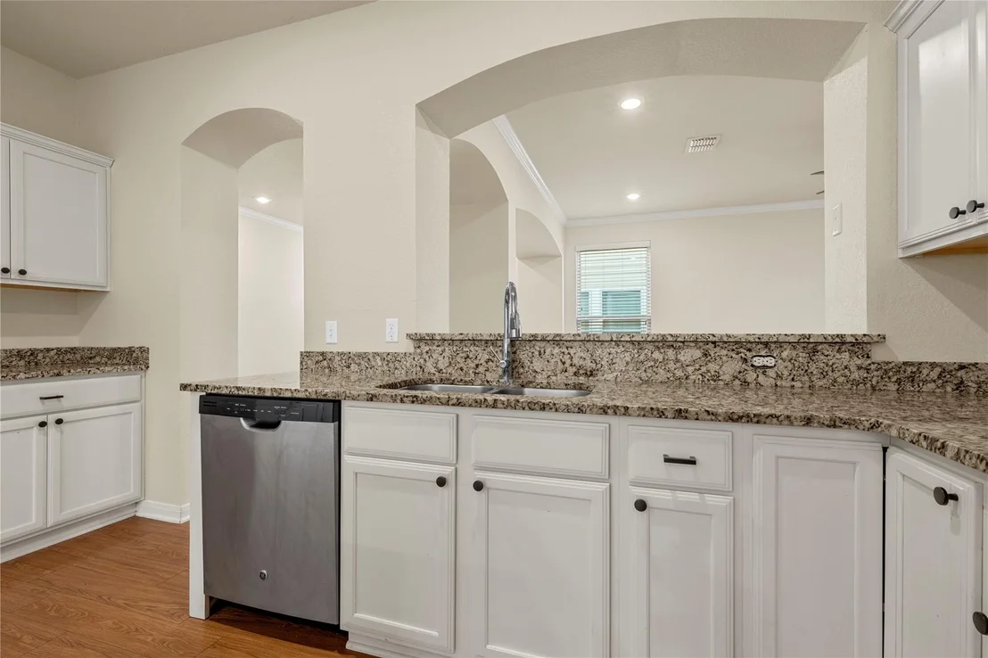 Photo of 10249 Biltmore Drive