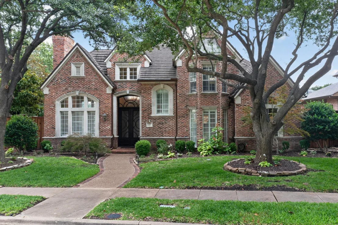 Photo of 5700 Walden Drive