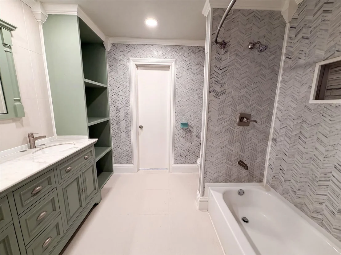 Photo of 3423 Willow Crest Lane