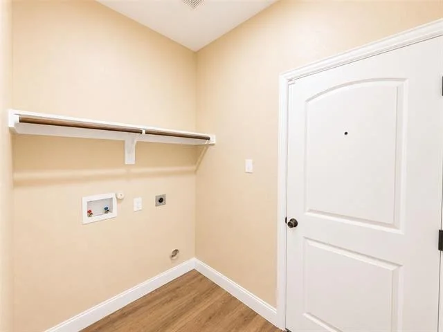 Photo of 124 Canales Circle