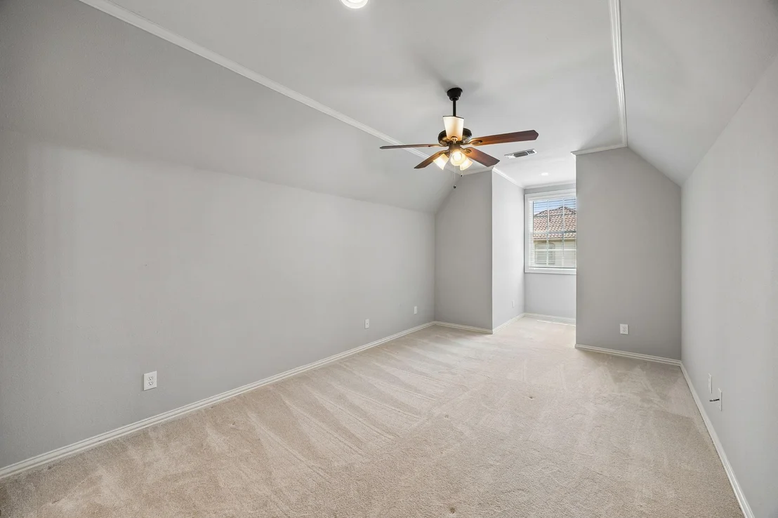 Photo of 19 Windsor Ridge