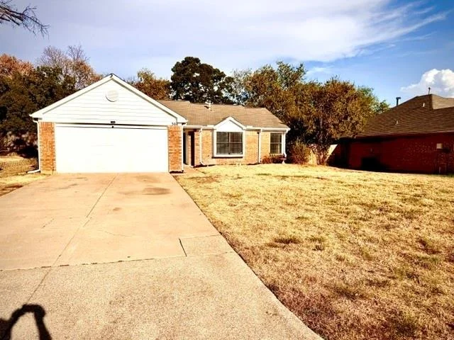 Photo of 304 Mack Drive