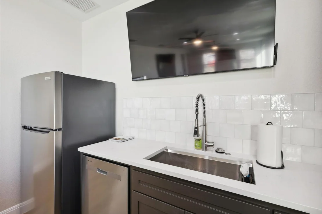 Photo of 413 Hoot Avenue