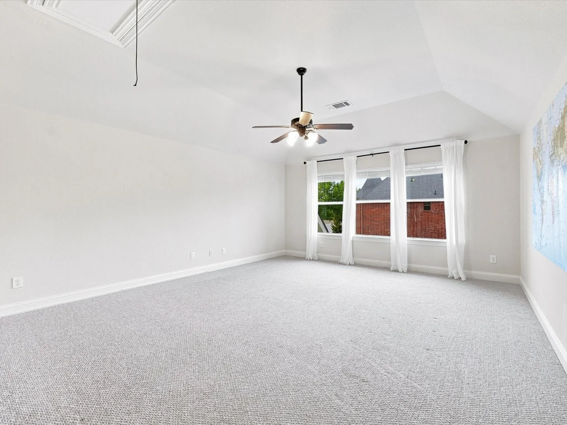 Photo of 412 Oriole Drive