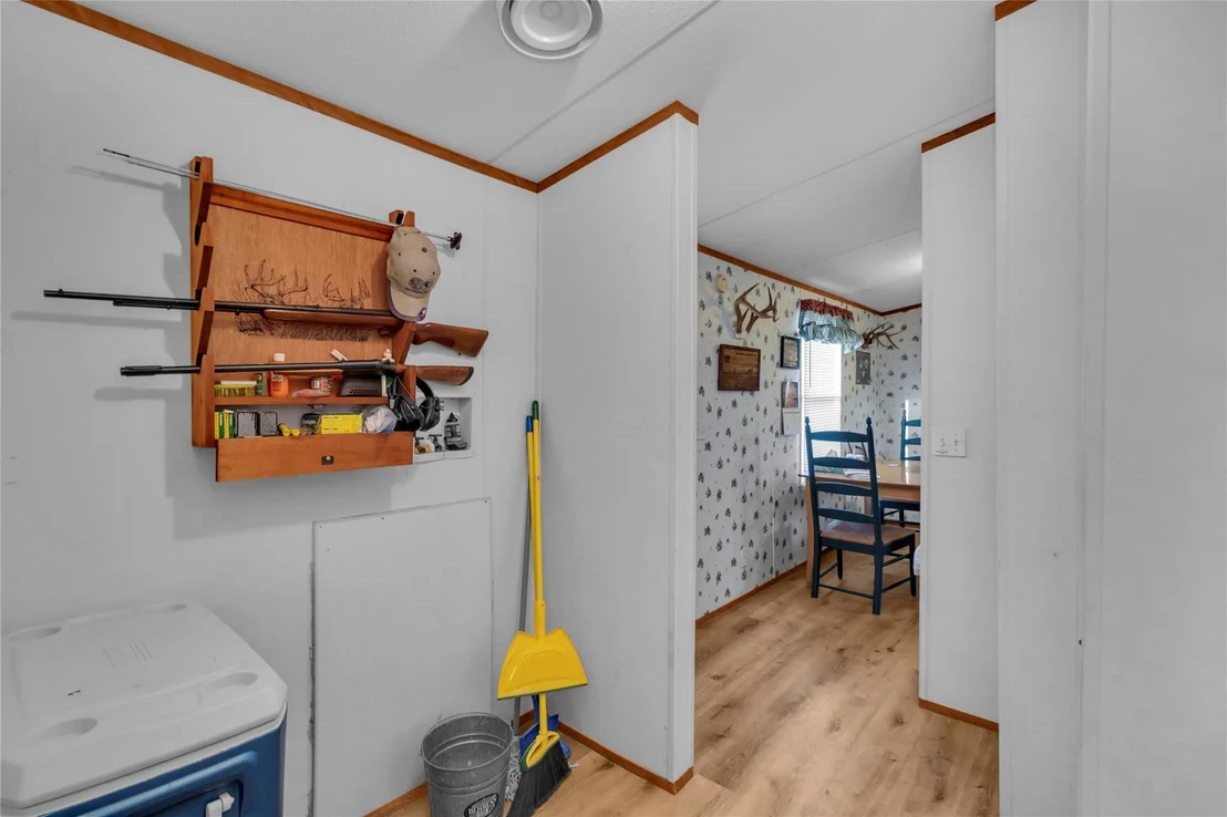 Photo of 824 CR 409