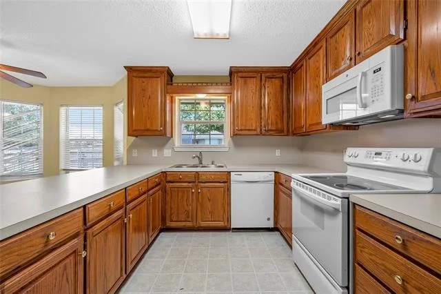 Photo of 100 W Jade Drive