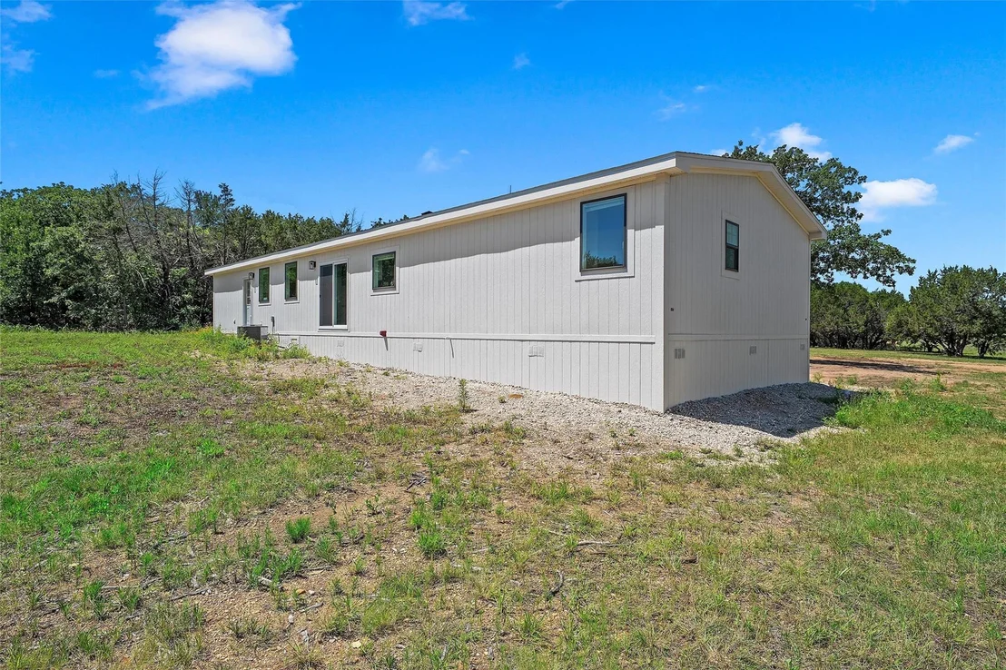 Photo of 3050 Clater Powell