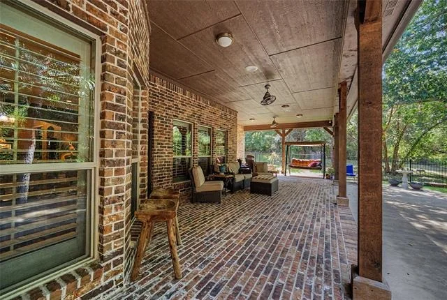 Photo of 127 Cedar Bluff Court