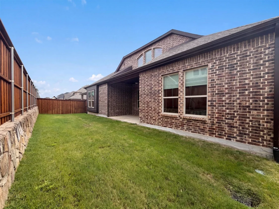 Photo of 850 Elm Park Drive
