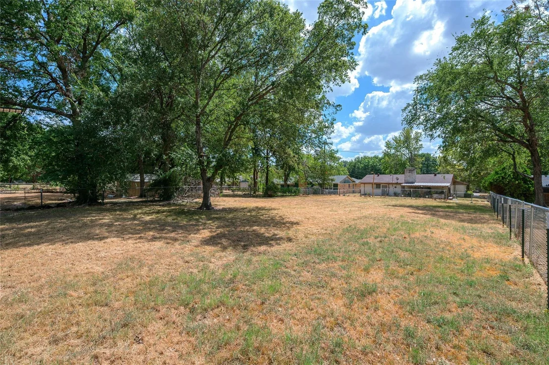 Photo of 503 Wes Michael Road