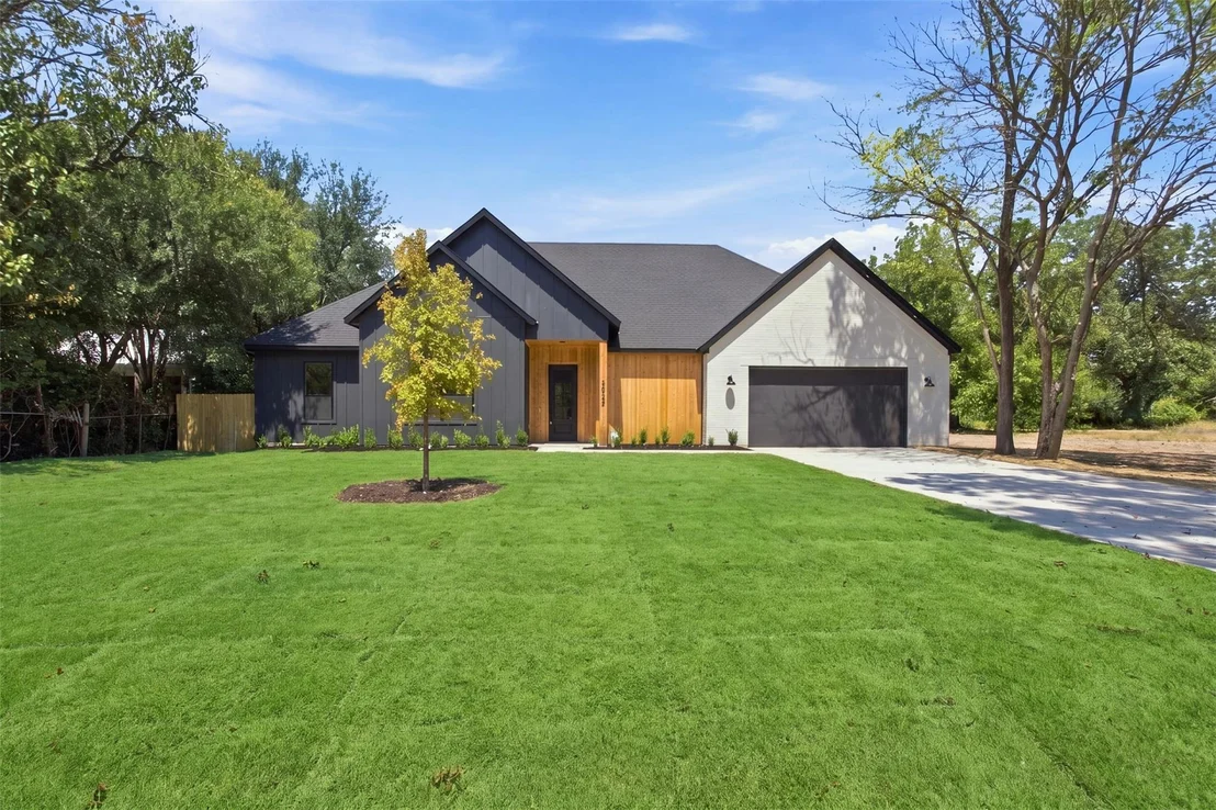 Photo of 3023 Mallory Drive