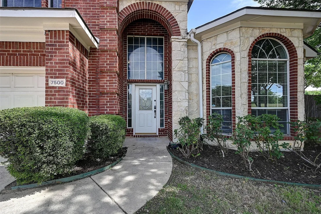 Photo of 7500 Parkgate Drive
