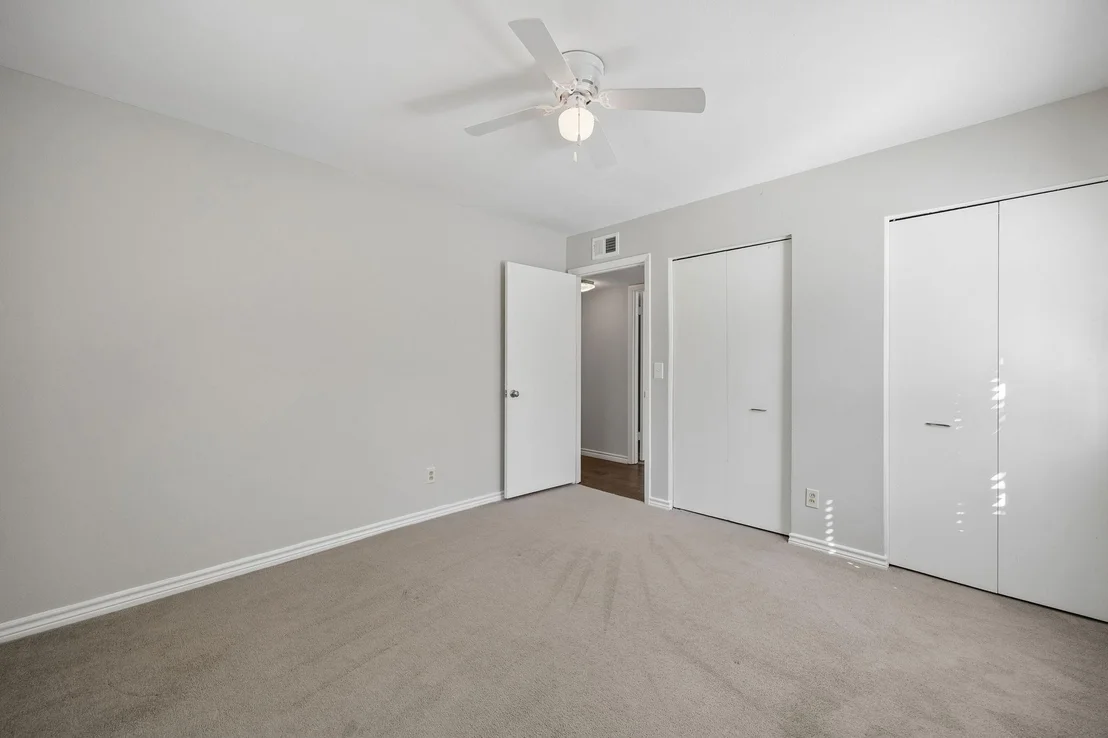 Photo of 1239 Evergreen Drive