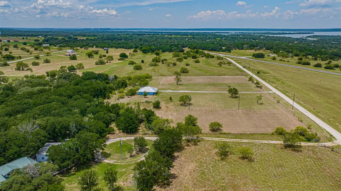 Photo of 166 Private Road 1404