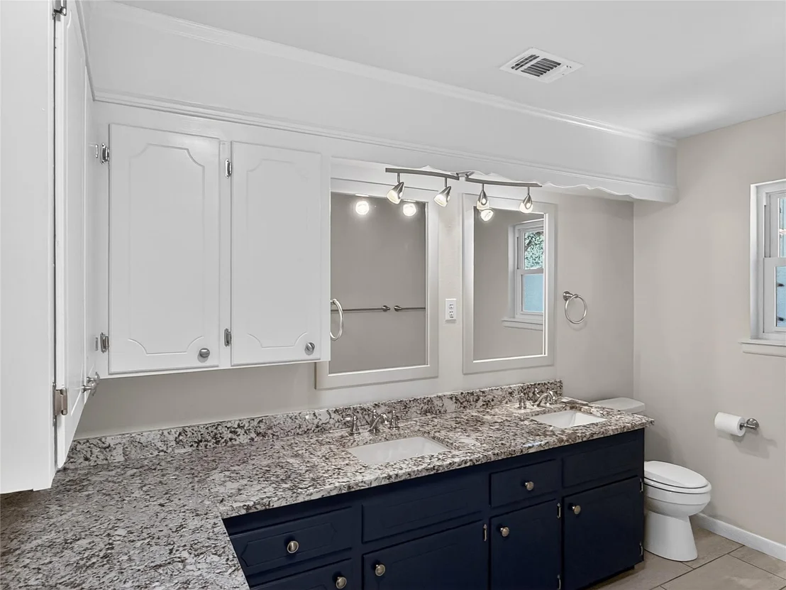 Photo of 617 Dunaway Lane