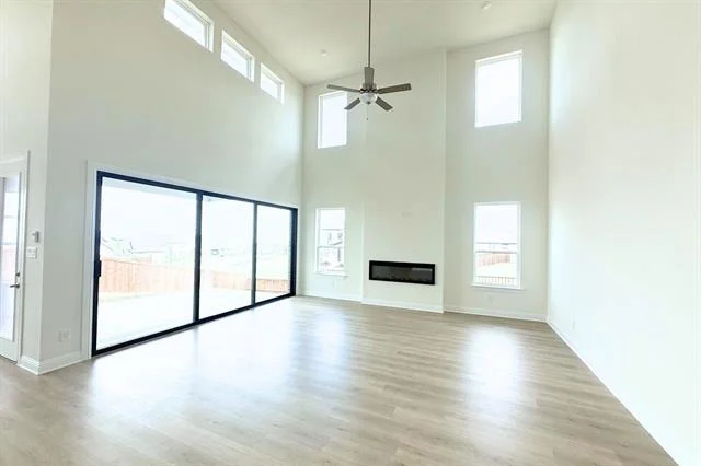 Photo of 817 Headwaters Drive