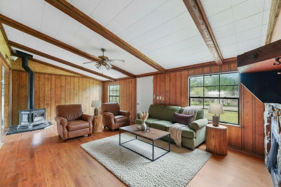 Photo of 2300 Pecan Valley