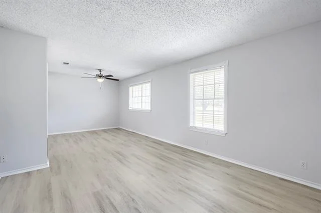 Photo of 419 Allen Drive