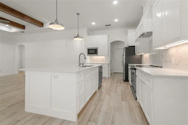 Photo of 202 Blackhawk Drive