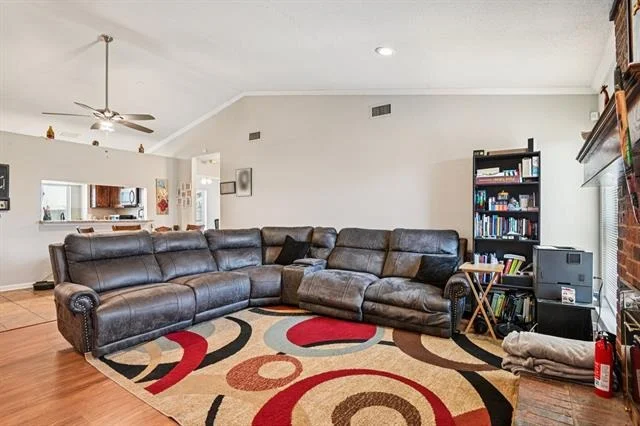 Photo of 1318 Oak Run Drive