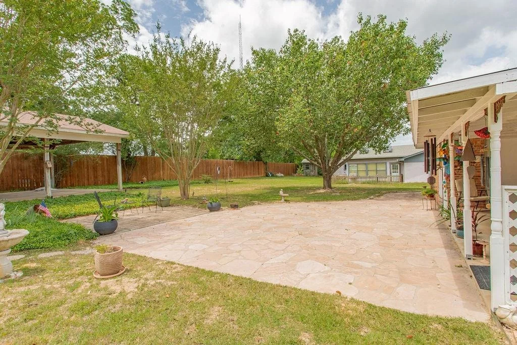 Photo of 324 Texas Drive