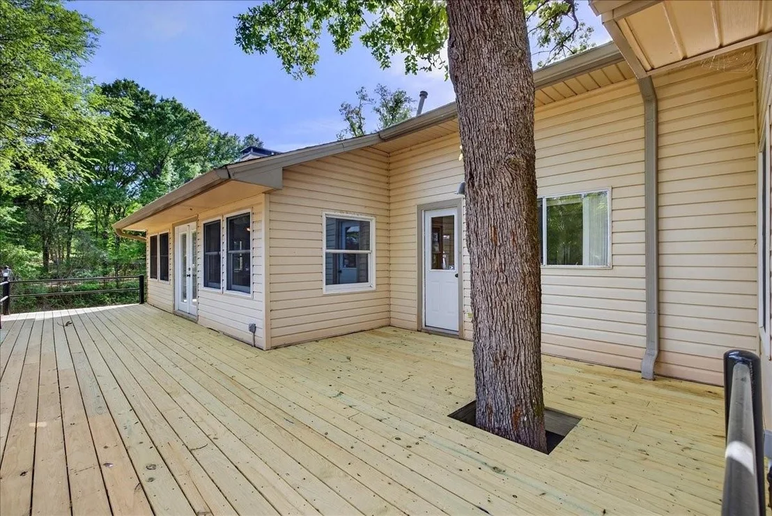 Photo of 102 Summerall Drive