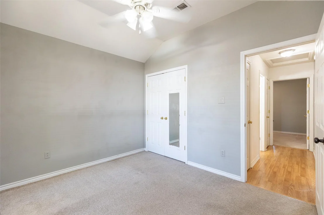 Photo of 717 Groves Road
