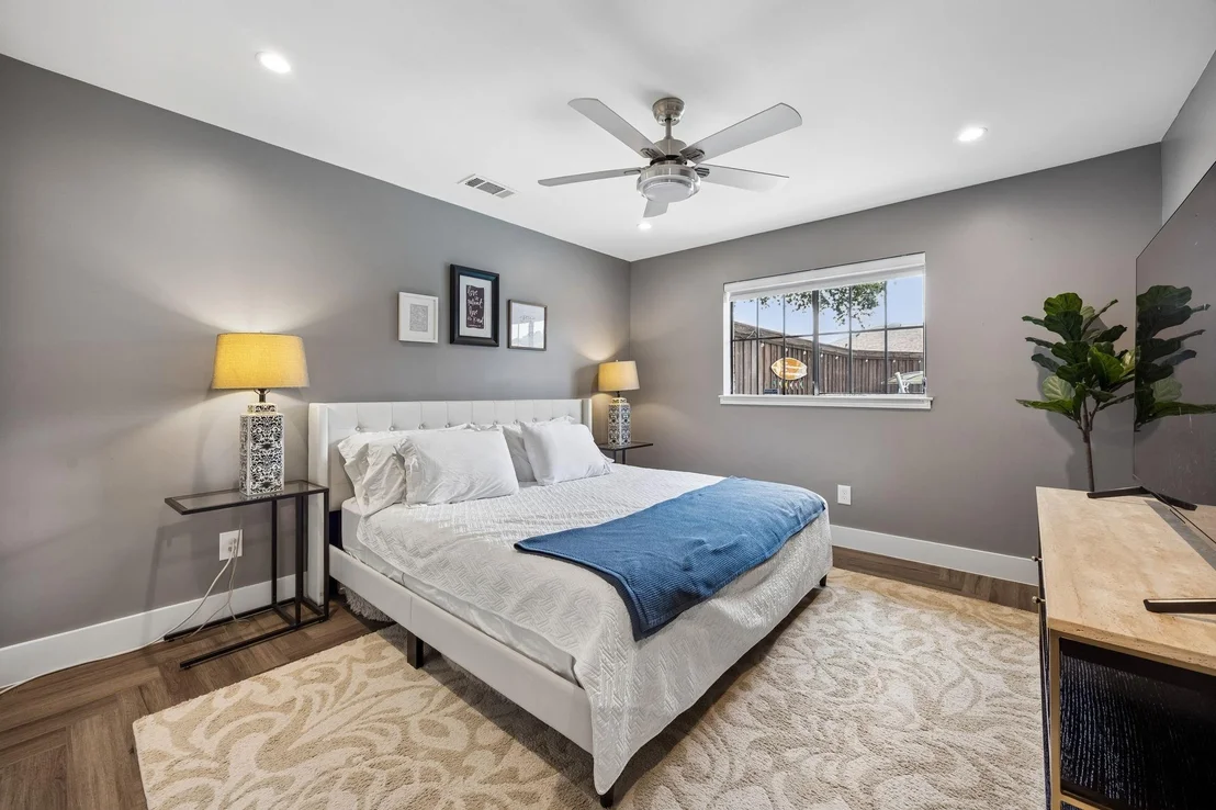 Photo of 5833 Gallant Fox Lane
