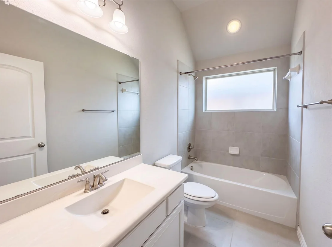 Photo of 965 Touchstone Road