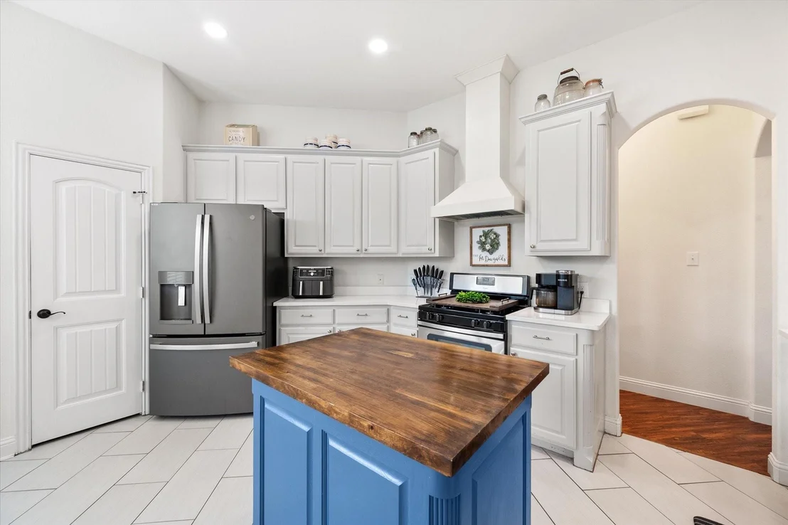 Photo of 1815 Clearbrook Lane