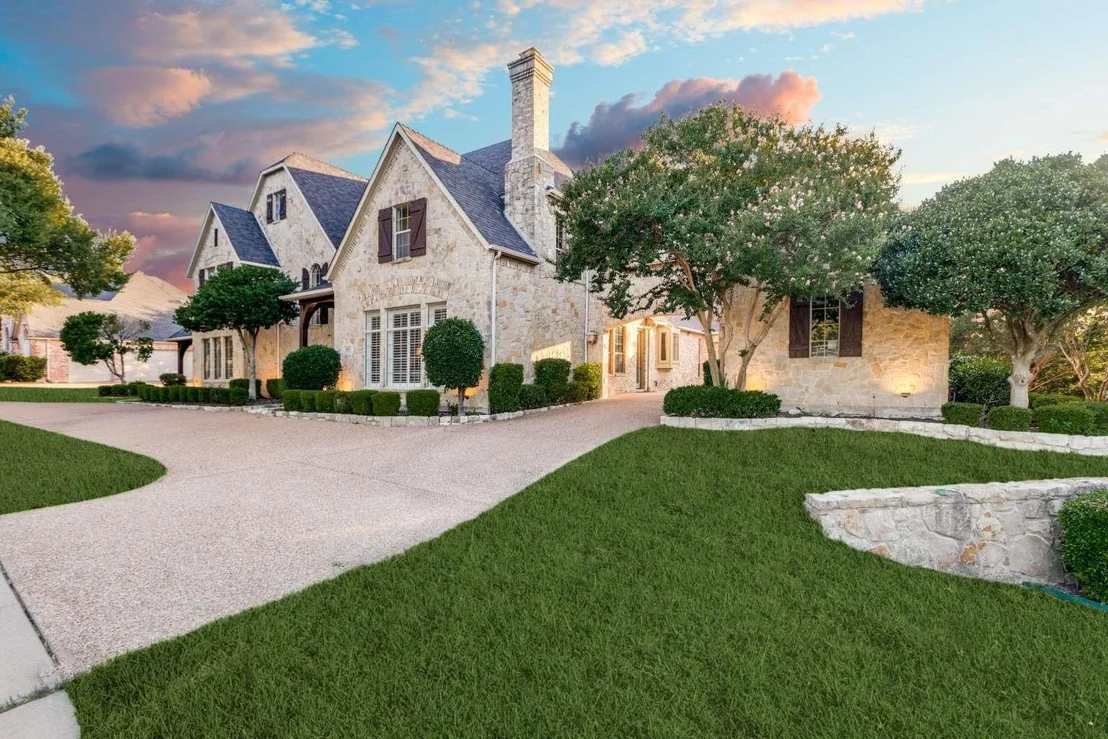 Photo of 403 Creekside Drive
