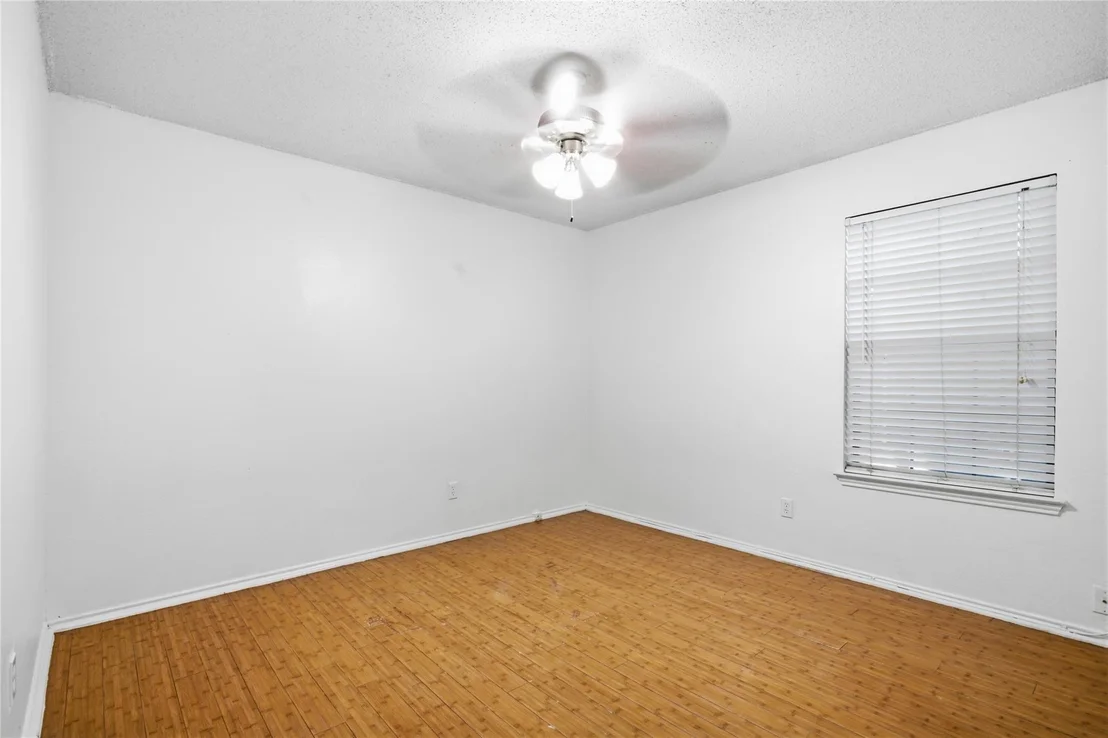 Photo of 2022 Minnie Drive